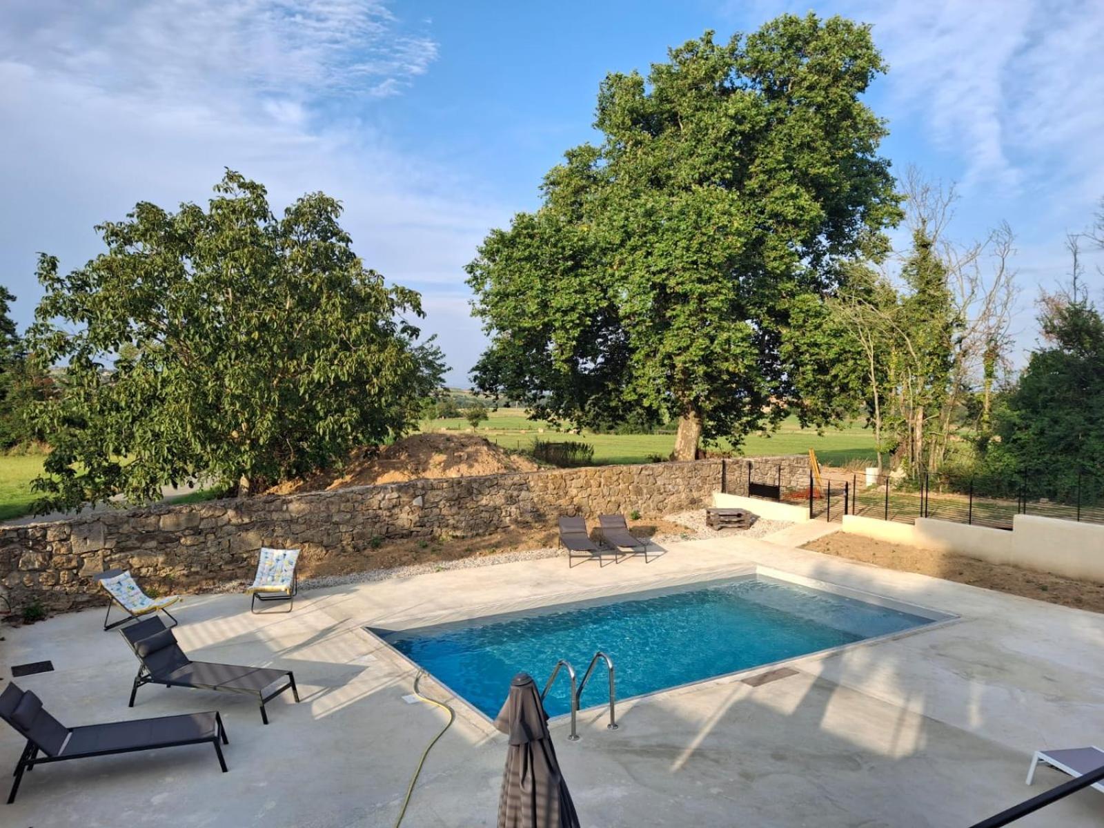 Le Clos de Ceintres Cheminas Exterior foto